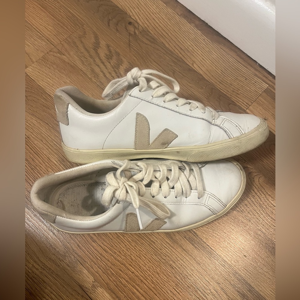 Veja Esplar Women’s Sneakers